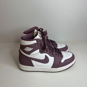 Nike Air Jordan 1 High OG "Mauve"